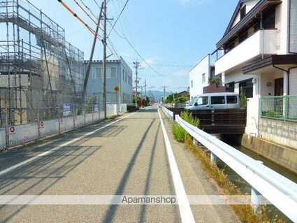 ハイツ青波[2LDK/48.02m2]の周辺1