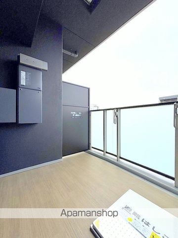 コンフォリア・リヴHOMMACHI WEST Qの内装写真