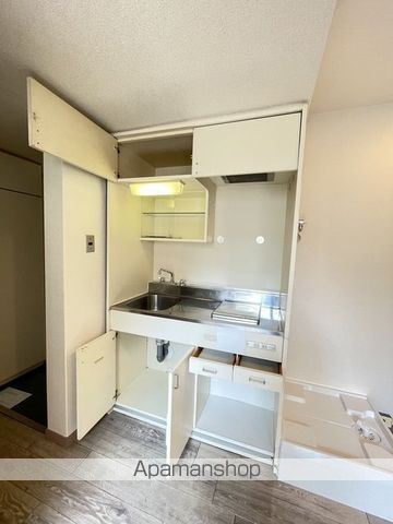 東新橋ビルの内装写真