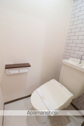 ルードルフィアタウンズ　Ａ[2DK/40.07m2]のトイレ