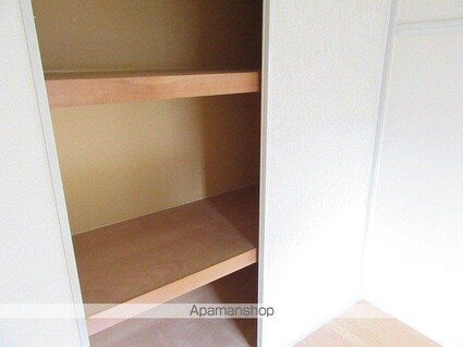 グリーンヴィレッヂ[1LDK/35m2]の収納