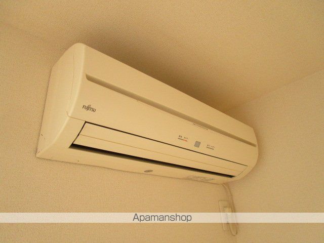 スターポップ M Iの内装写真