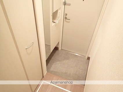 ノーブル萩[3LDK/63.36m2]の玄関