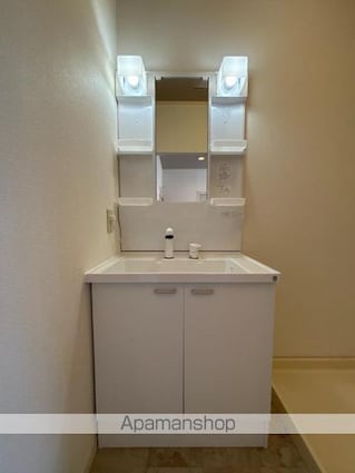 ガーデンプレイス香西Ｂ・Ｄ[3DK/55.8m2]の洗面所