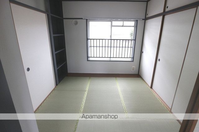 ビレッジハウス矢上1号棟の内装写真