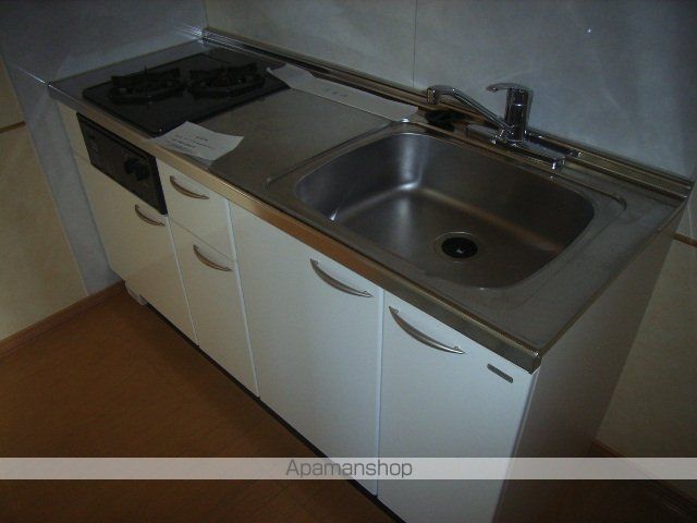 ルミエール栄通10の内装写真