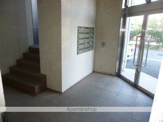 グレイスイセハラの玄関写真