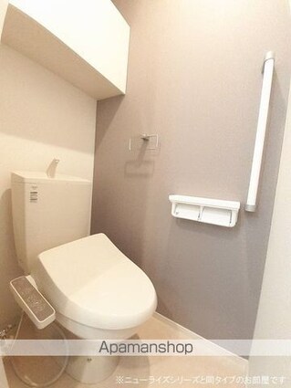 フリッシュ　Ｈ[1LDK/50.01m2]のトイレ