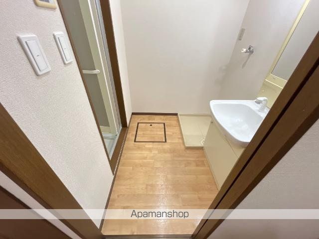 ルナ・アルカディア貳番館の内装写真
