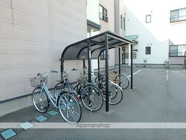 GAKUENヒルズの外観写真