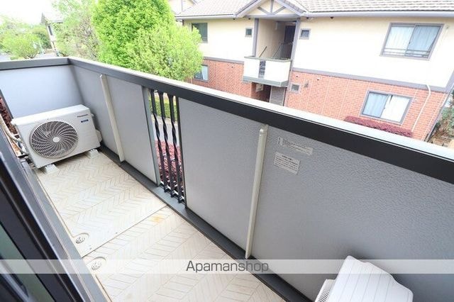 ＲＯＹＡＬ　ＧＡＲＤＥＮ　ＣＡＳＡＨＡＲＡ[3LDK/79.07m2]のバルコニー