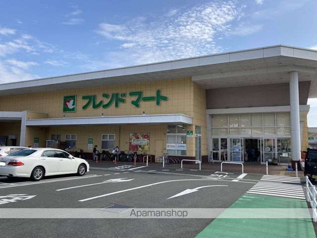 ハイツルピナスの周辺写真