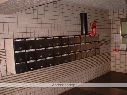 ダイアパレス屋島[3LDK/73.46m2]の共用部3