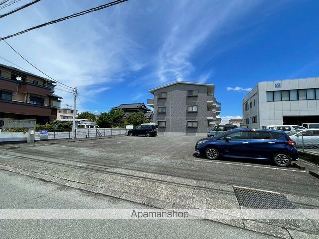 レアールパレスKの外観写真