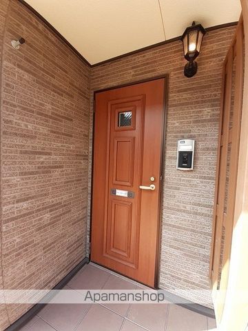 シルク ド レオの玄関写真