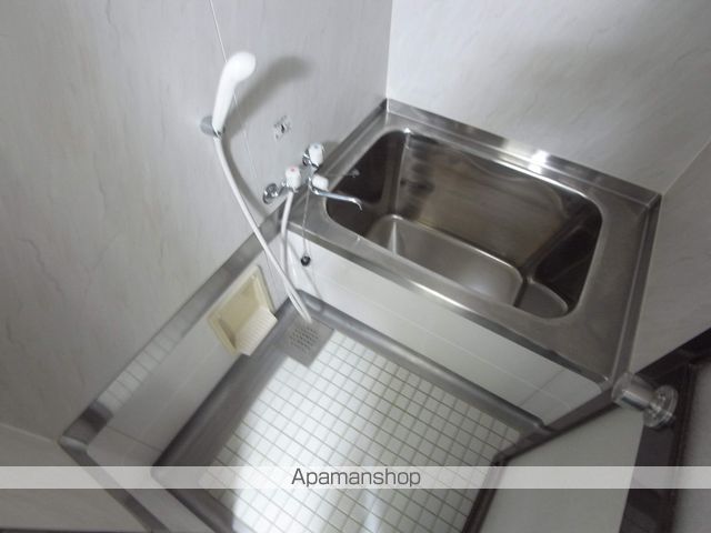 マンションいそい常盤の内装写真