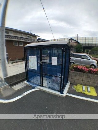 滋賀県彦根市野田山町[2LDK/49.58m2]の共用部1