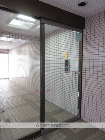 サンシャイン円山の玄関写真