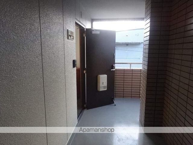 サンライト関戸[事務所/21m2]のエントランス1