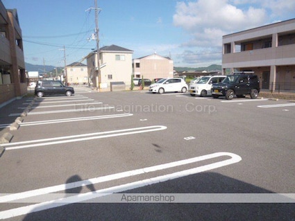 ジュピター[1K/31.02m2]の駐車場