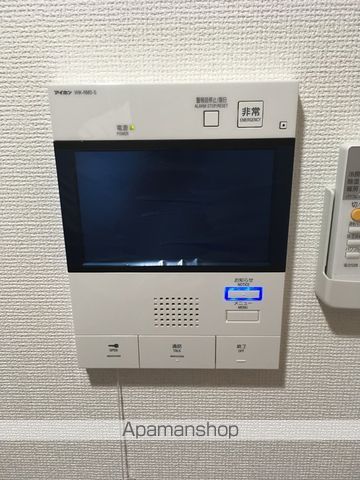 セレニテ梅田ルフレの内装写真
