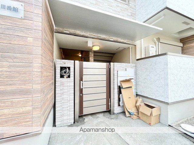 フジパレス長洲公園3番館の玄関写真