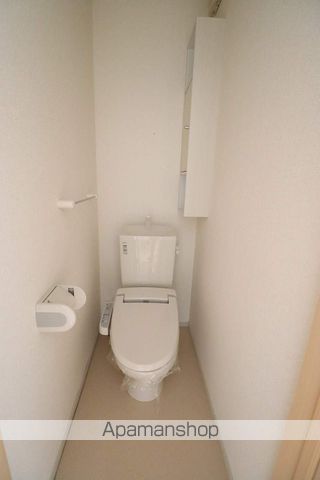ACROSS・BENーHの内装写真