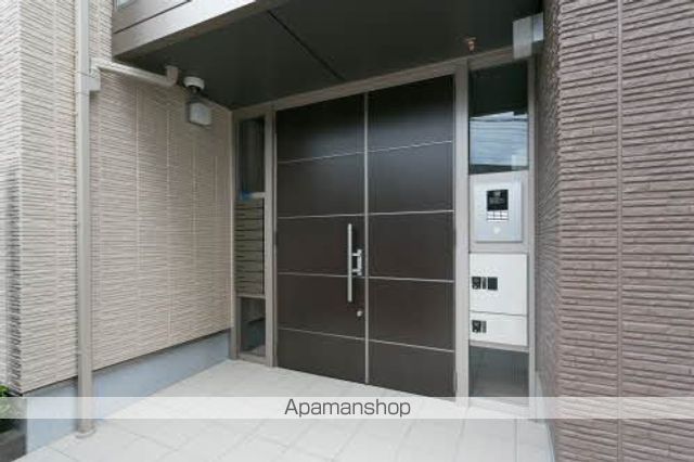 サンモールじないの玄関写真