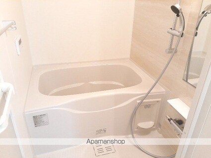 ローレルＥａｓｔ[1K/31.21m2]のバス