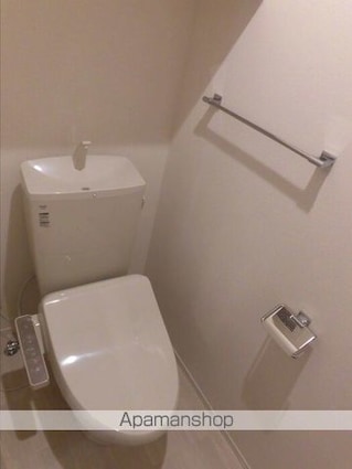 Ｄーｒｏｏｍ西小二里ＩＩ[1LDK/33.39m2]のトイレ