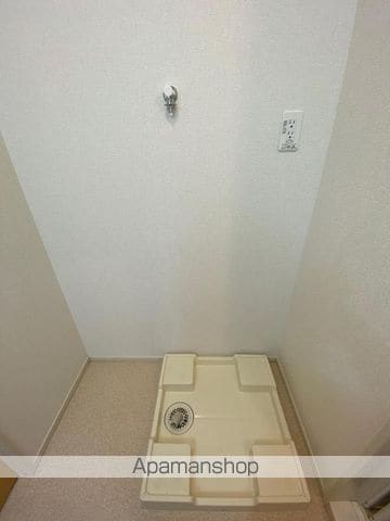 アクア勅使IIの内装写真