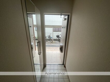 和歌山県御坊市島[1LDK/42.47m2]の玄関