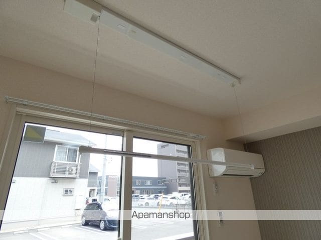 ミッドレジデンス A A棟の内装写真