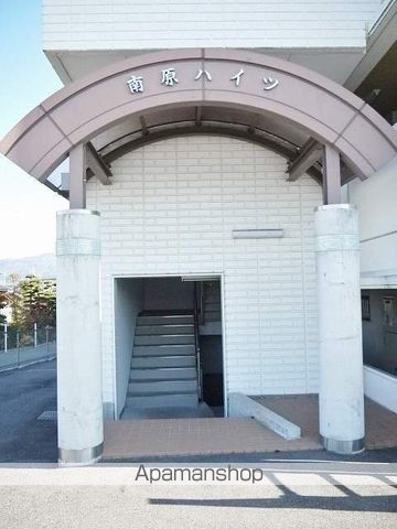 南原ハイツの玄関写真