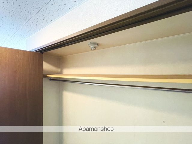 フラットフォーレスト本通IIの内装写真