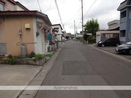 コーポ乗田[1DK/36m2]の周辺1