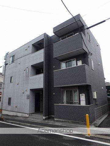 AUBE鳩ヶ谷本町の玄関写真