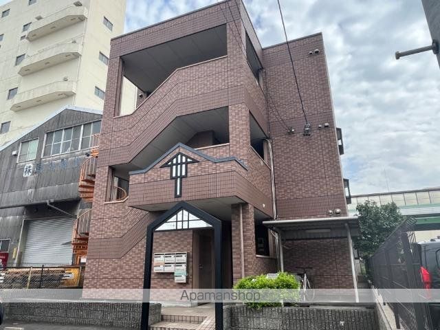 セントラル アパートメントの玄関写真
