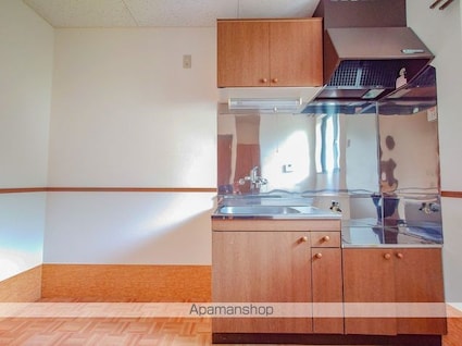 ＬＯＴＵＳ　ＣＯＵＲＴ[2K/32.8m2]の内装6