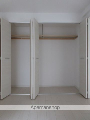 モルティーニ宮の森の内装写真