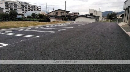 ベルディール[1LDK/46.96m2]の駐車場