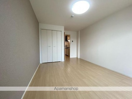 フォルシュ・ヴェーラⅣ[1K/30.46m2]の内装