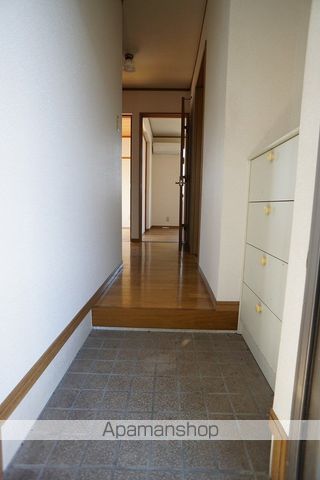 フロンティアの内装写真