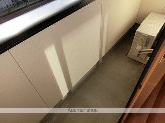 フロンティアの内装写真