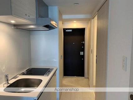 Ｌａ　Ｄｏｕｃｅｕｒ中落合[1K/25.28m2]の玄関