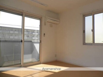 ディアコート[1K/26.27m2]のリビング・居間