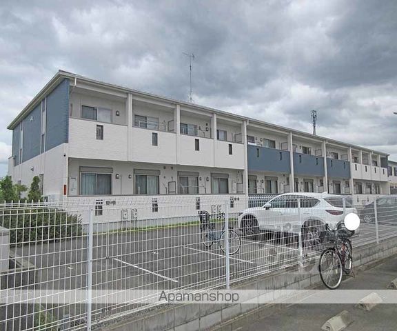 ペルル伊勢田の外観写真