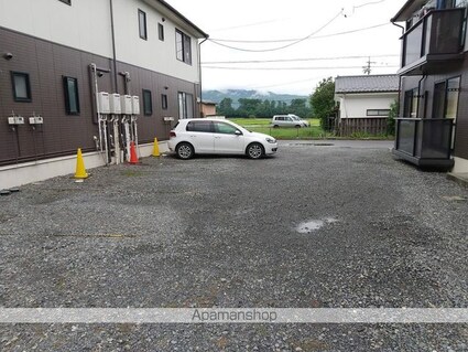 ディアスちごちごＡ[2LDK/52m2]の駐車場