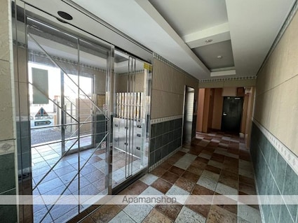 ウイングパレス東陽[2LDK/56.4m2]のエントランス1