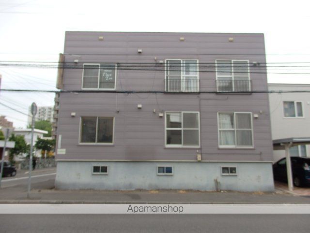 マンションりらの外観写真